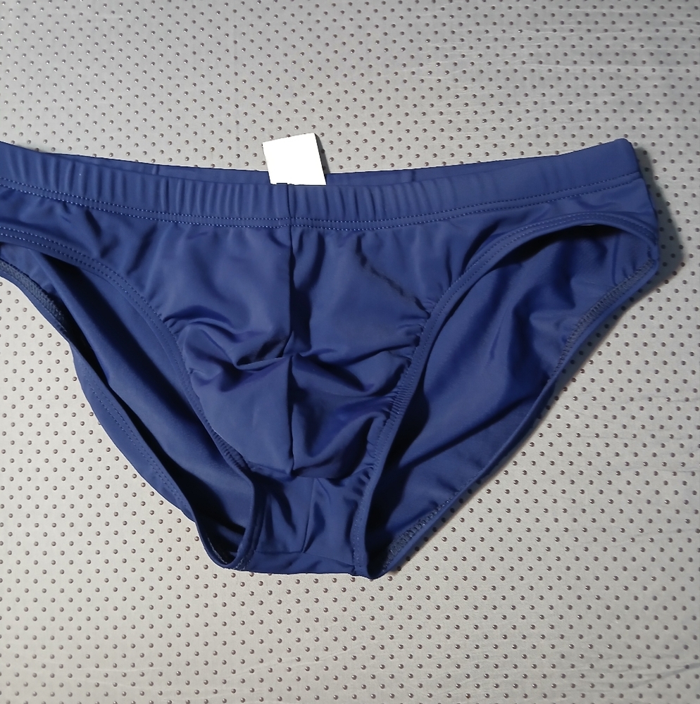AIMPACT Mens Medium Swim Briefs Sexy Surf Bathing Suit Bikini Swimsuit Dark b